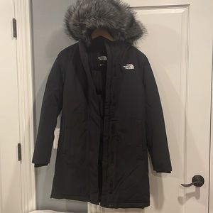 BRAND NEW-Never worn The North Face size med
